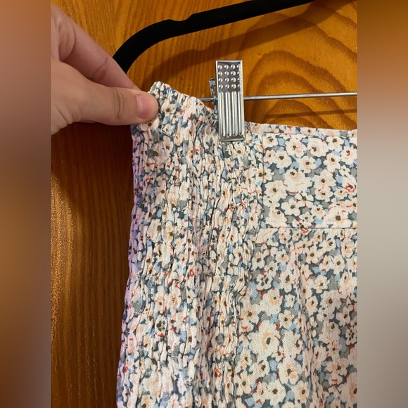 NWT Floral Cropped Top and Short Set - Picture 13 of 16